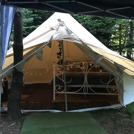 Hippy Hideaway * Ugthorpe